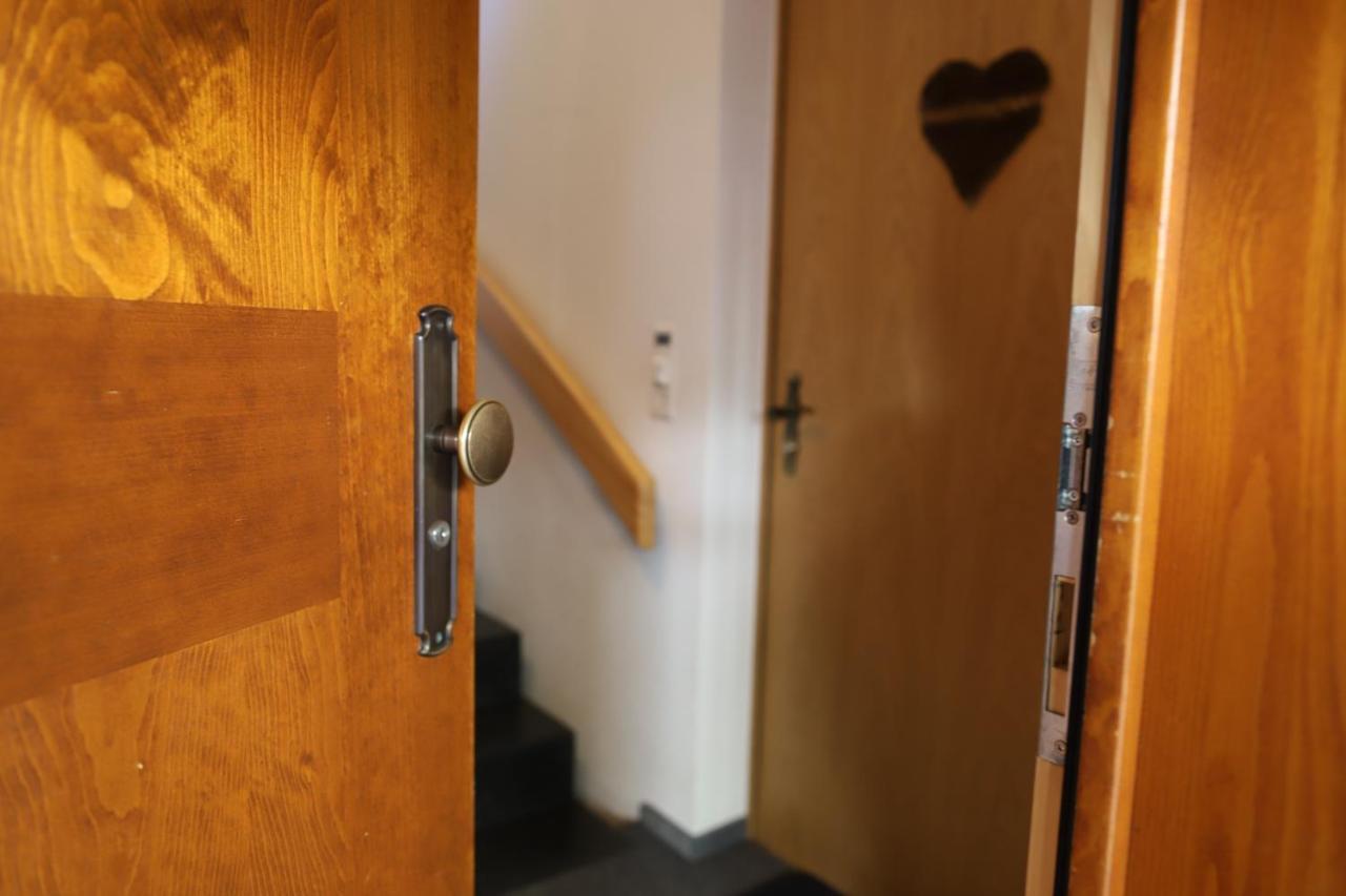 グリンデルヴァルトExcellent Flat With A Fantastic View Of The Eiger!アパートメント エクステリア 写真